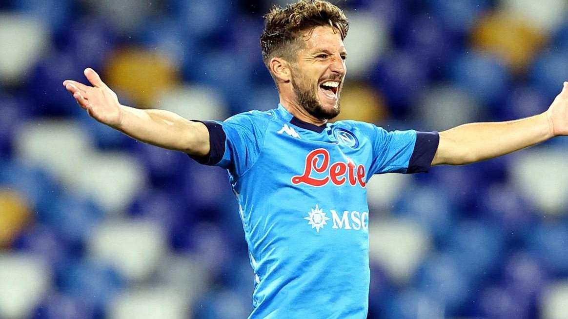 RILEGGI LIVE - AZ-Napoli 1-1 (6' Mertens, 53' Martins Indi): gli azzurri si giocheranno i sedicesimi con la Real Sociedad