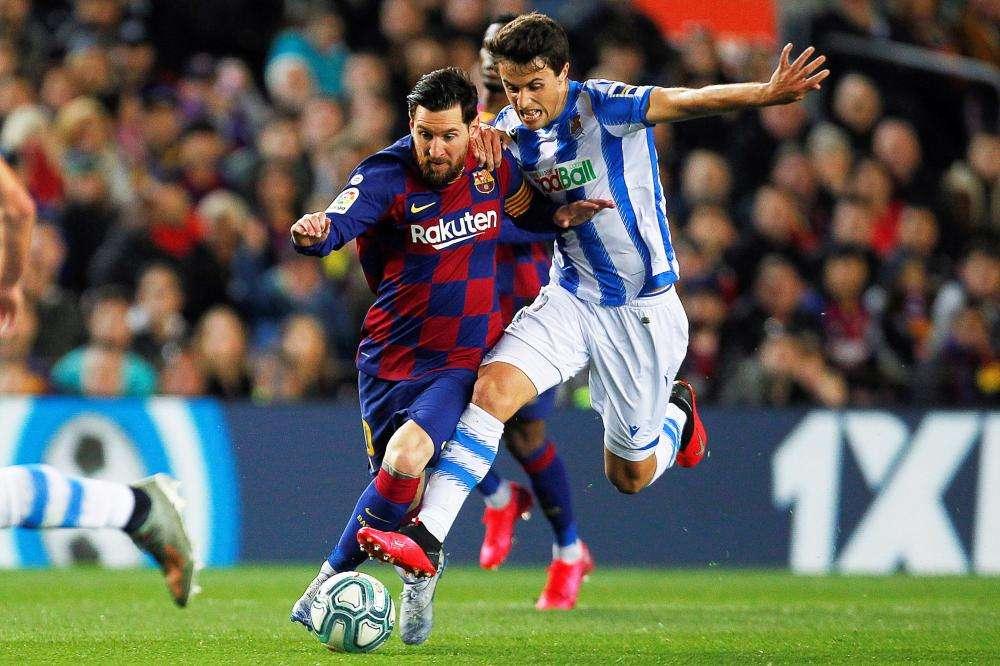 Barça, rischio scontro tra club e calciatori: Messi e compagni rifiutano tagli stipendio