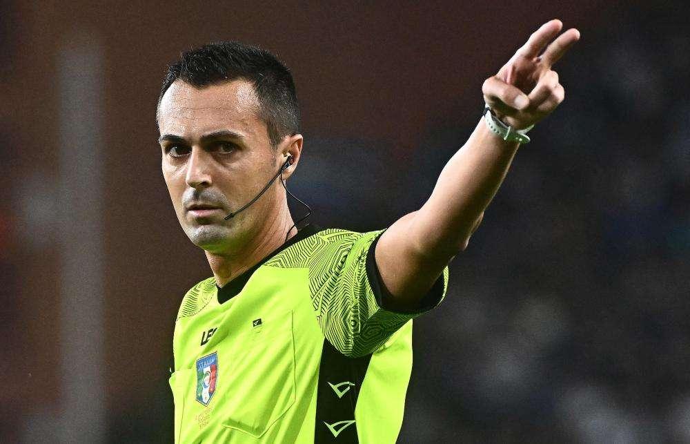 Rigore negato al Bologna, fonti dell'AIA ammettono: "Errore evidente di arbitro e VAR"
