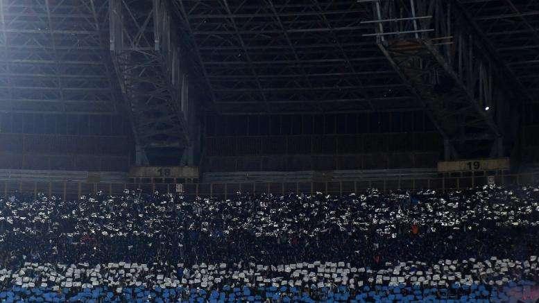 "Ancelotti da pensione e ADL approfittatore", "Ancelotti intoccabile e ADL da venerare": le esagerazioni di una piazza spaccata