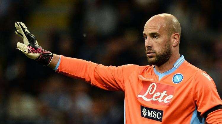 ESCLUSIVA – Reina, c’è l’accordo ma il Napoli è “sparito”: lo spagnolo ed il Bayern attendono una chiamata per chiudere