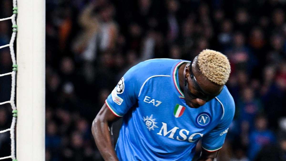 Sky - Osimhen salta il Genoa, ma col Barcellona tornerà titolare