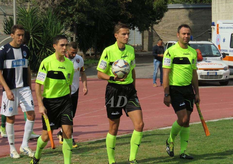 L'ARBITRO DI DOMANI 