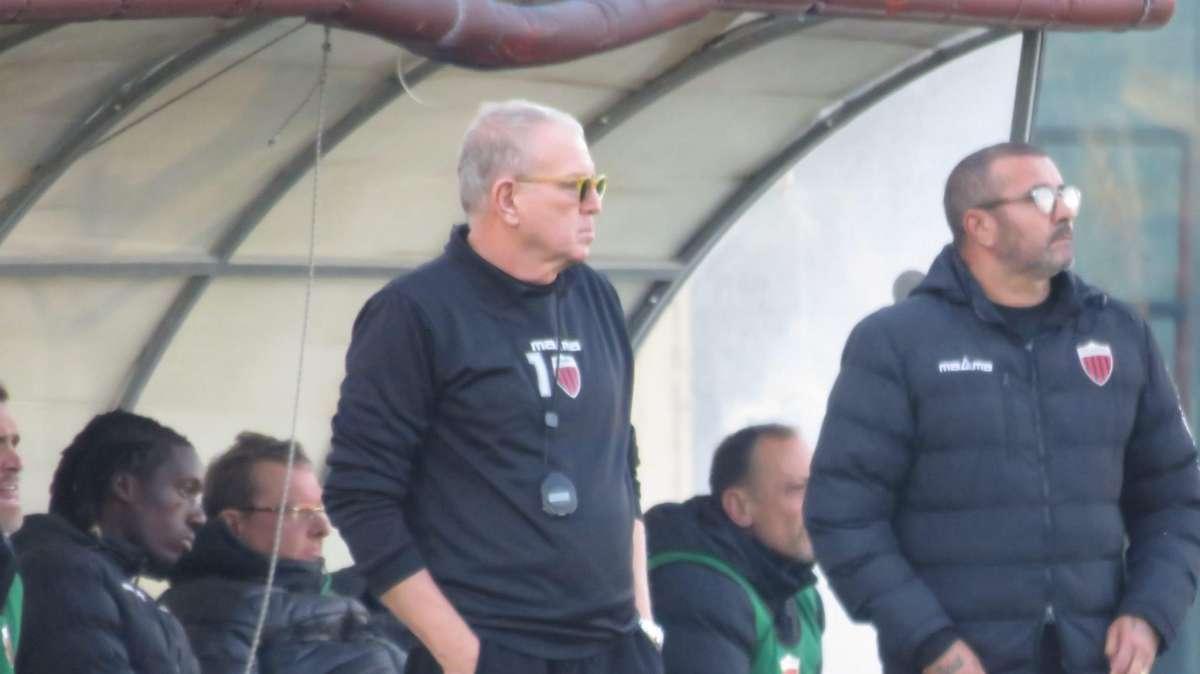 Nocerina, esonerato mister Fabiano. Fatale il pareggio con il Monastir