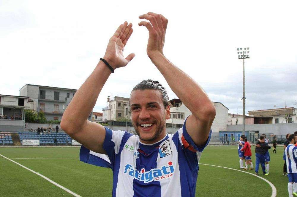 EX ROSSONERI: Caso vola al nord
