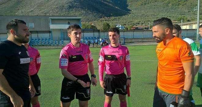 L'ARBITRO DI DOMANI 