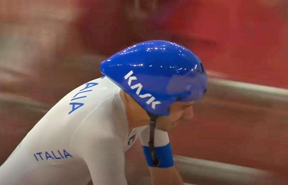 Ciclismo, Consonni cerca il bis olimpico nell'inseguimento a squadre