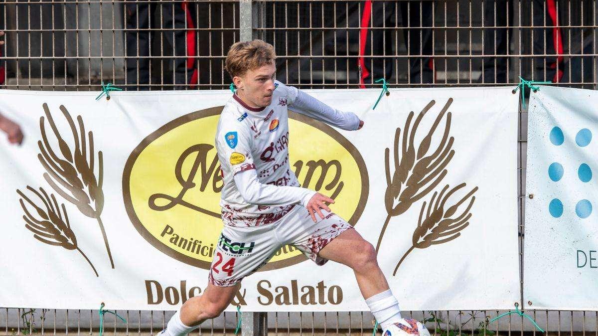 Alex Lucas, Nard&ograve;