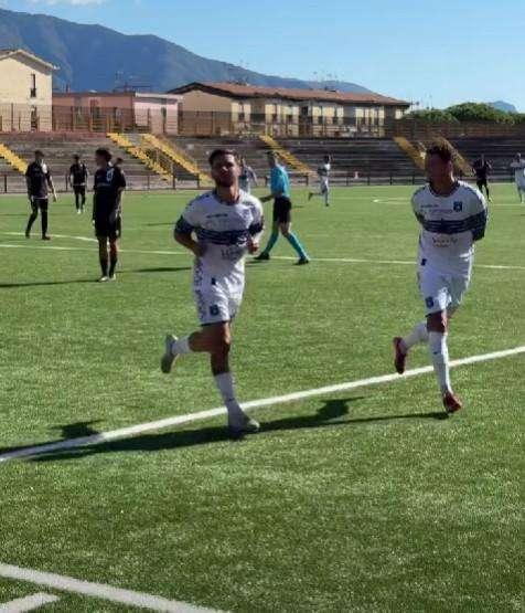 Coppa Italia Serie D, Savoia-Paganese 2-1: rimonta oplontina nel finale, gli azzurrostellati salutano a testa alta
