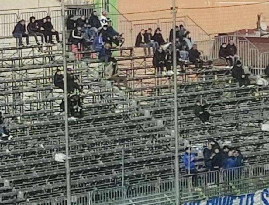 Sciopero tifosi Paganese 