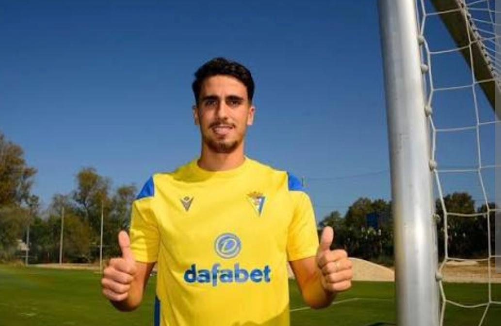 Martin Calderon, Vigor Camp.