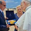 Papa Leone a Lampedusa, Schifani ringrazia la Protezione civile e dona una triscele al Santo Padre