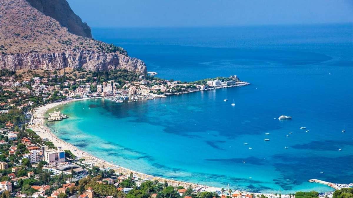 Mondello, anticipato all’8 maggio provvedimento area pedonale e Ztl