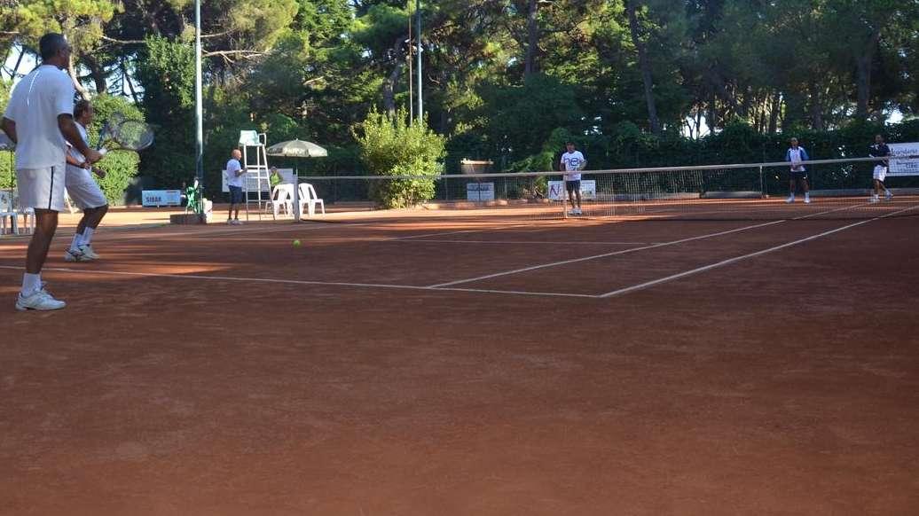 Extra Calcio: Tennis, a Palermo si esalta l'Errani