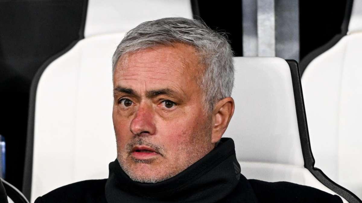 UFFICIALE: Real Madrid, José Mourinho torna sulla panchina dei Blancos