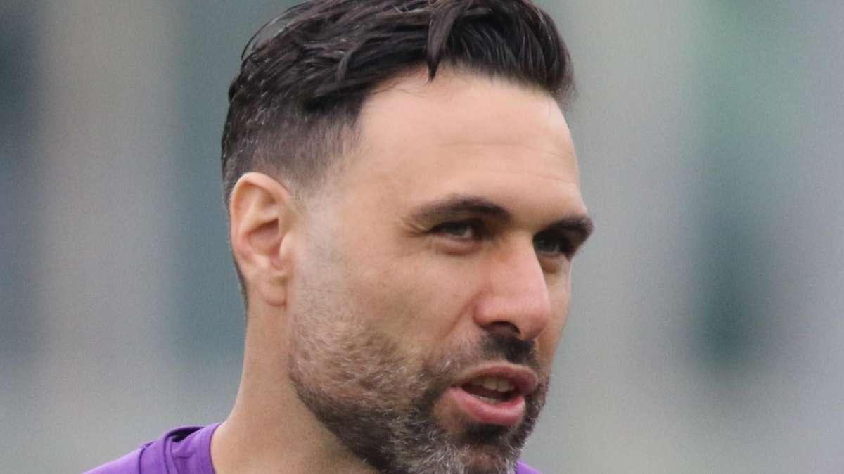 Palermo, oggi conferenza di Sirigu