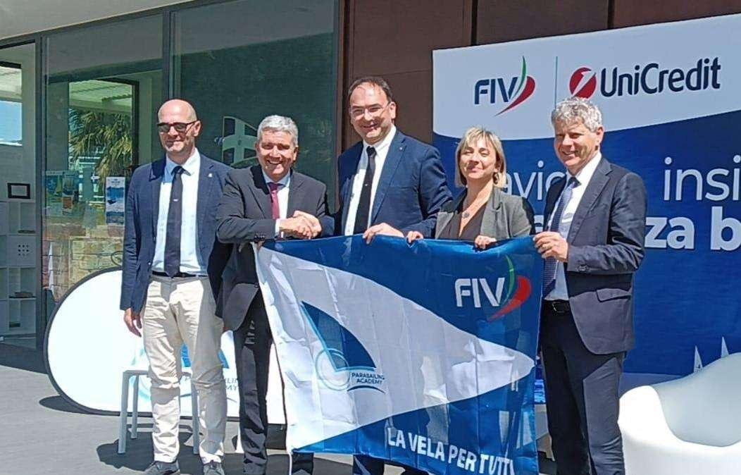 Sport, assegnata a Palermo la bandiera de “La vela per tutti”
