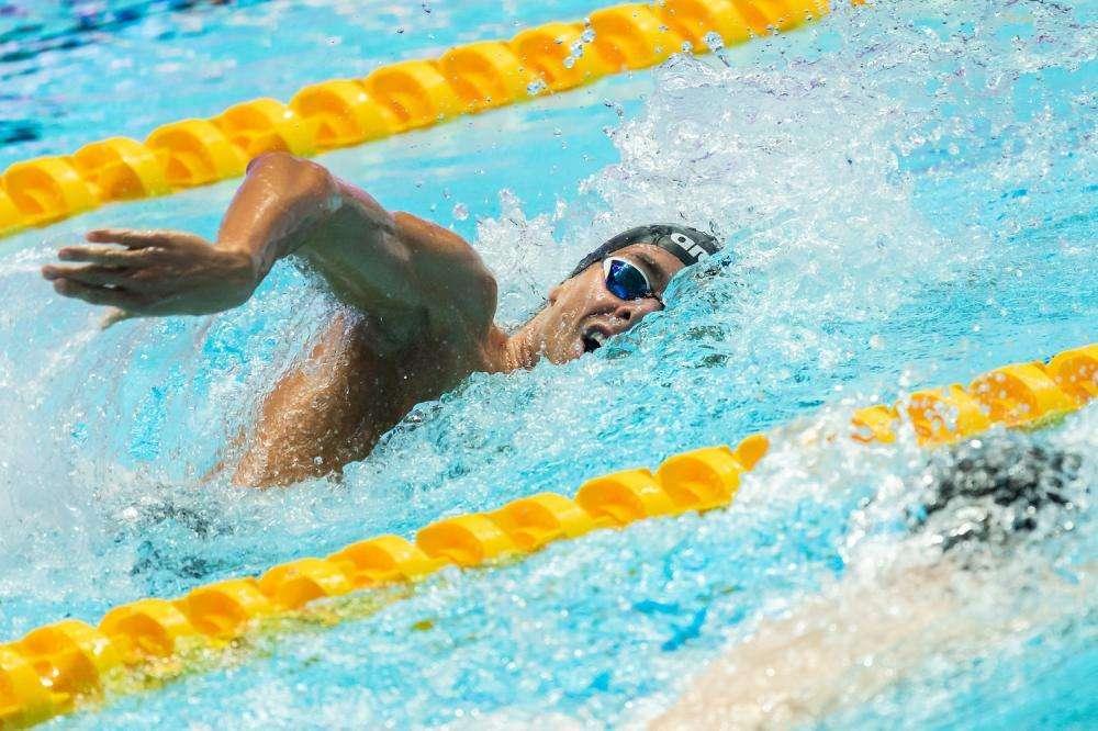 Nuoto, due giovani nuotatori morti in un incidente aereo