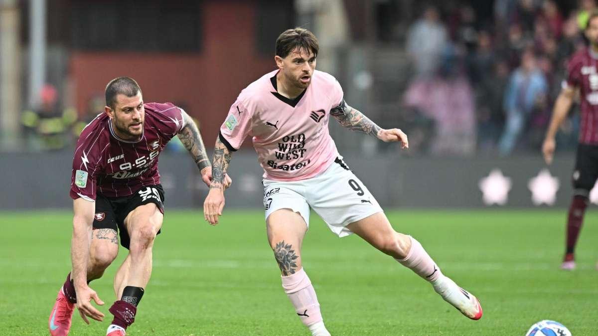 Palermo, Brunori: "È sempre una grande emozione segnare sotto il settore ospiti rosanero e festeggiare con i nostri tifosi"