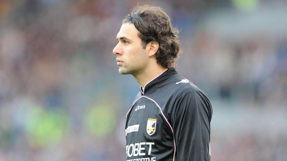 Salvatore Sirigu