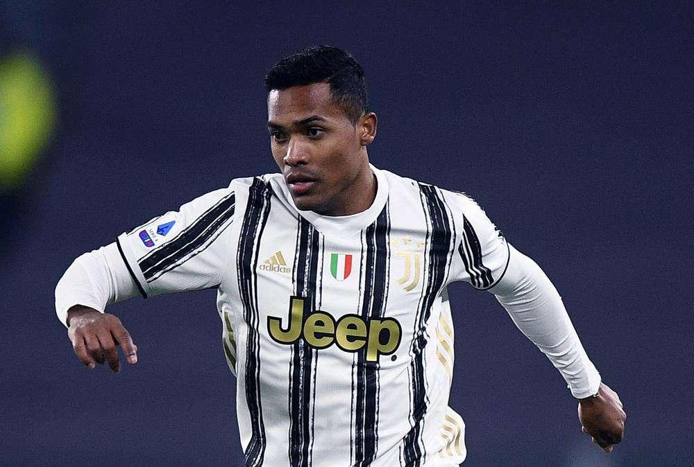 Juventus, Alex Sandro è positivo al Covid-19 