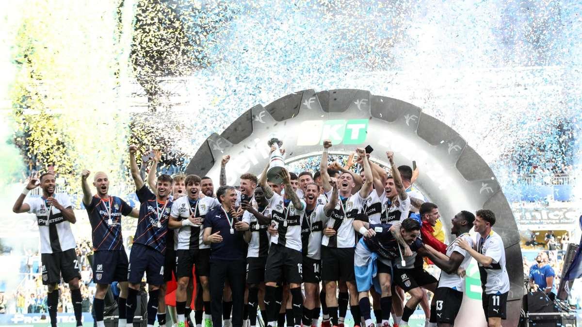 Serie B, decise le date di playoff e playout 