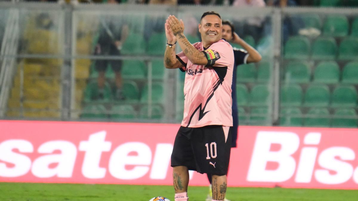 The Last Match - Miccoli Legends Game, Team Miccoli-Nazionale Artisti TV: 6-0