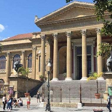 PANORMUS, 600 studenti sulla scalinata del teatro Massimo per la cerimonia di chiusura
