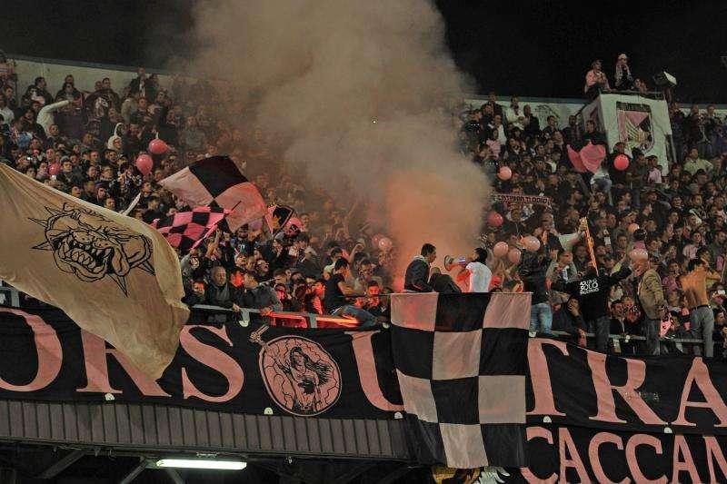 Palermo, non si deve perdere così: ora i tifosi devono riempire il Barbera