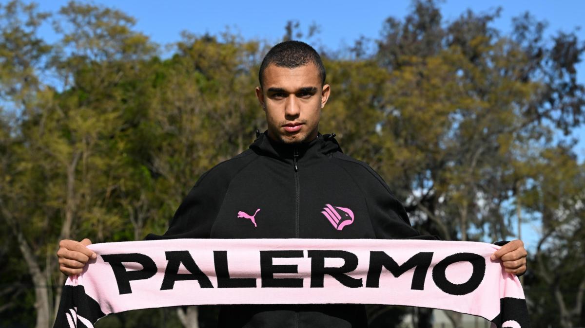 Palermo, Vavassori sceglie la maglia numero 9