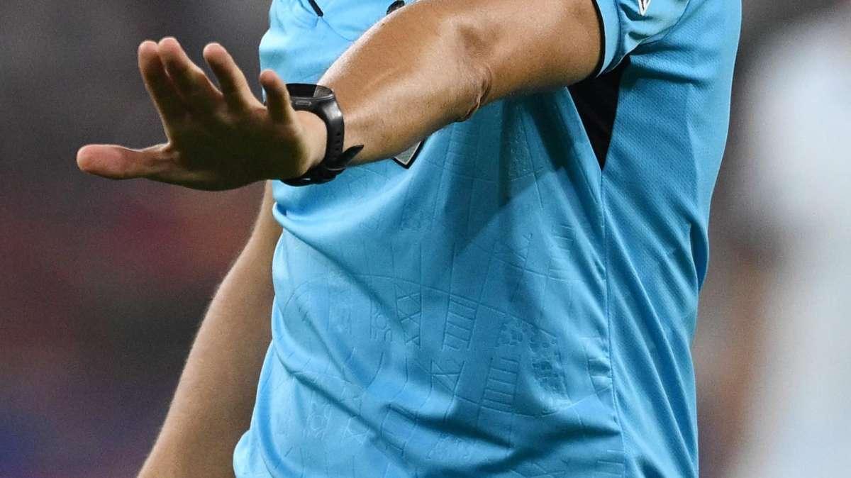 Palermo, la società condanna il gesto di violenza contro un arbitro di una  partita under 17