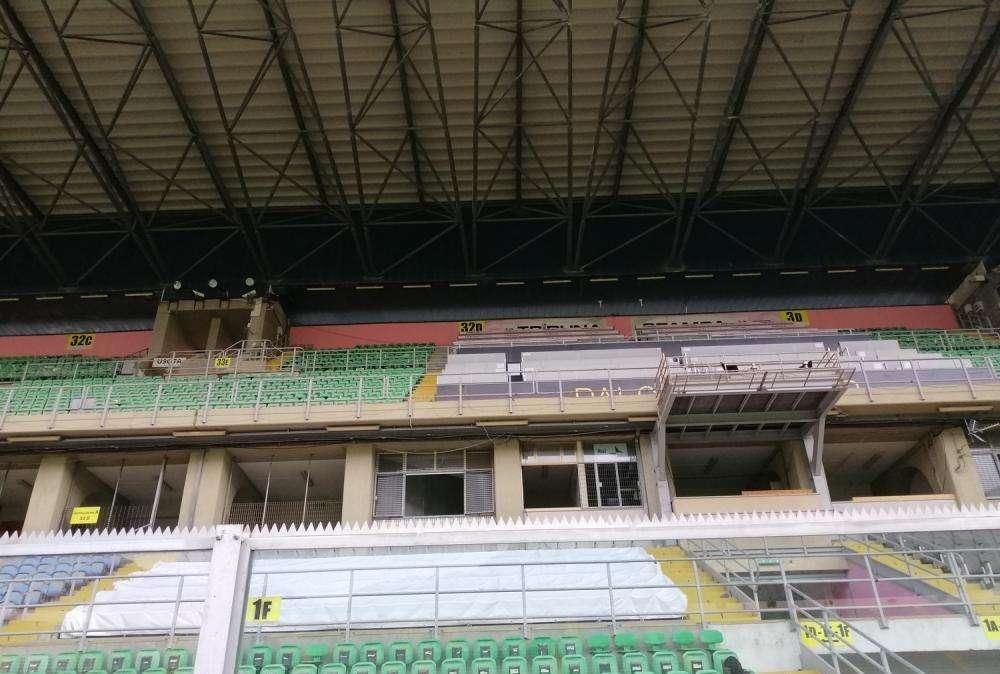 Palermo, allo stadio è arrivata la Campana di Santa Rosalia