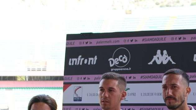 Palermo, Saraniti: "Lucca titolare? Rispetto le scelte del mister. Giusto che ognuno abbia i propri spazi"