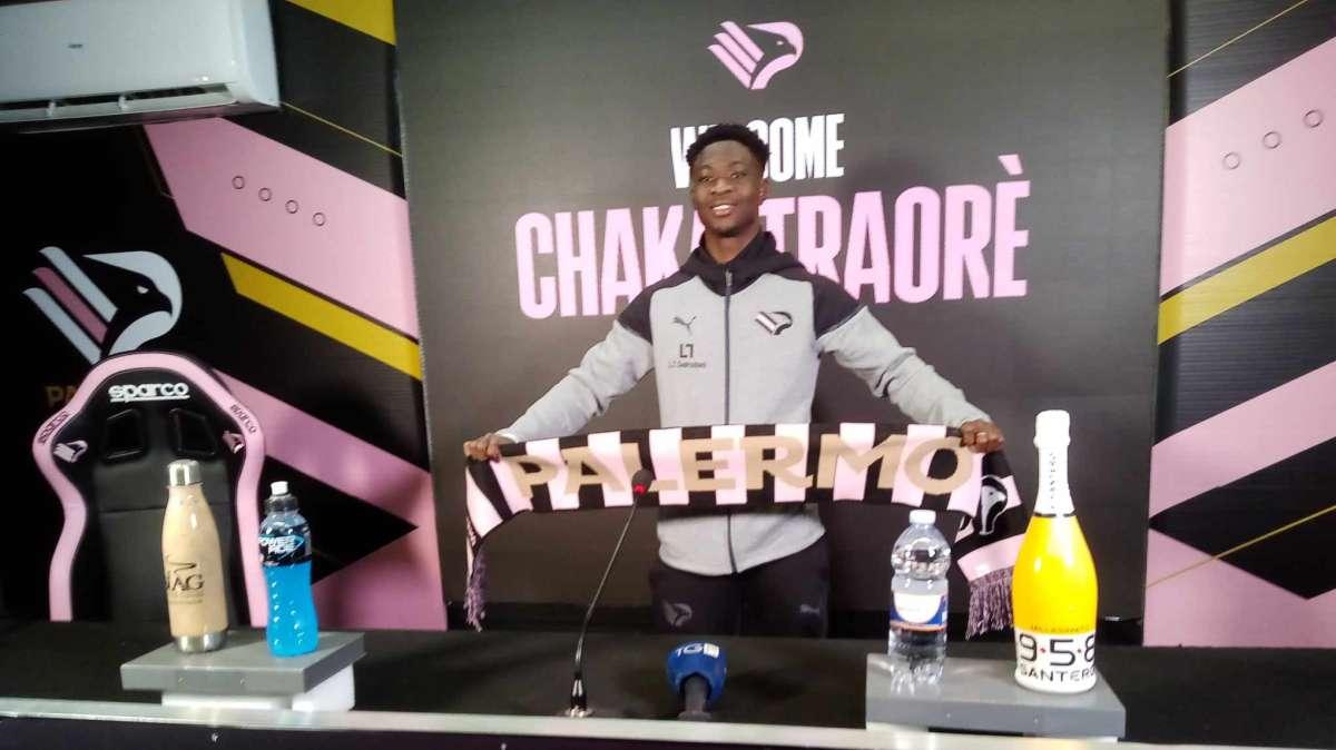 Palermo, Traoré: "La piazza è fantastica, voglio aiutare la squadra a raggiungere la promozione"