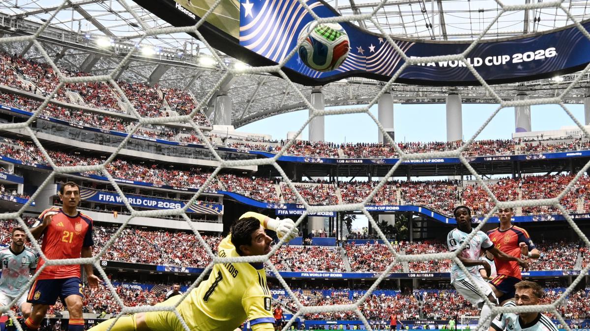 Mondiale 2026, la Spagna piega il Belgio e vola in semifinale: decisivo ancora Merino