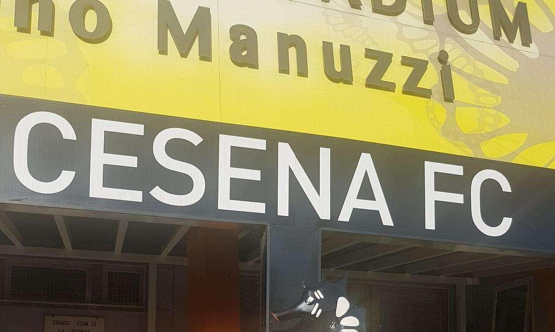 Cesena-Palermo, il settore ospiti con tanti tifosi rosanero