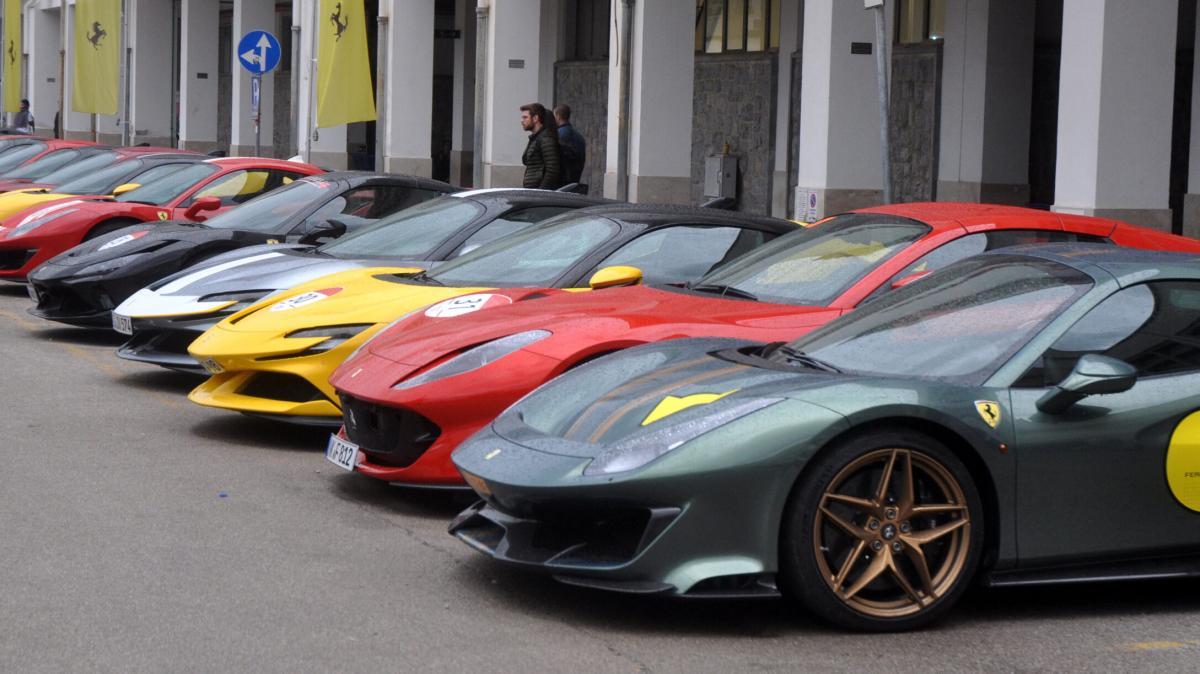 Evento Ferrari Show Car, regolamentazione circolazione piazza Castelnuovo e piazza R. Settimo dal 30 giugno al 06 luglio 2026