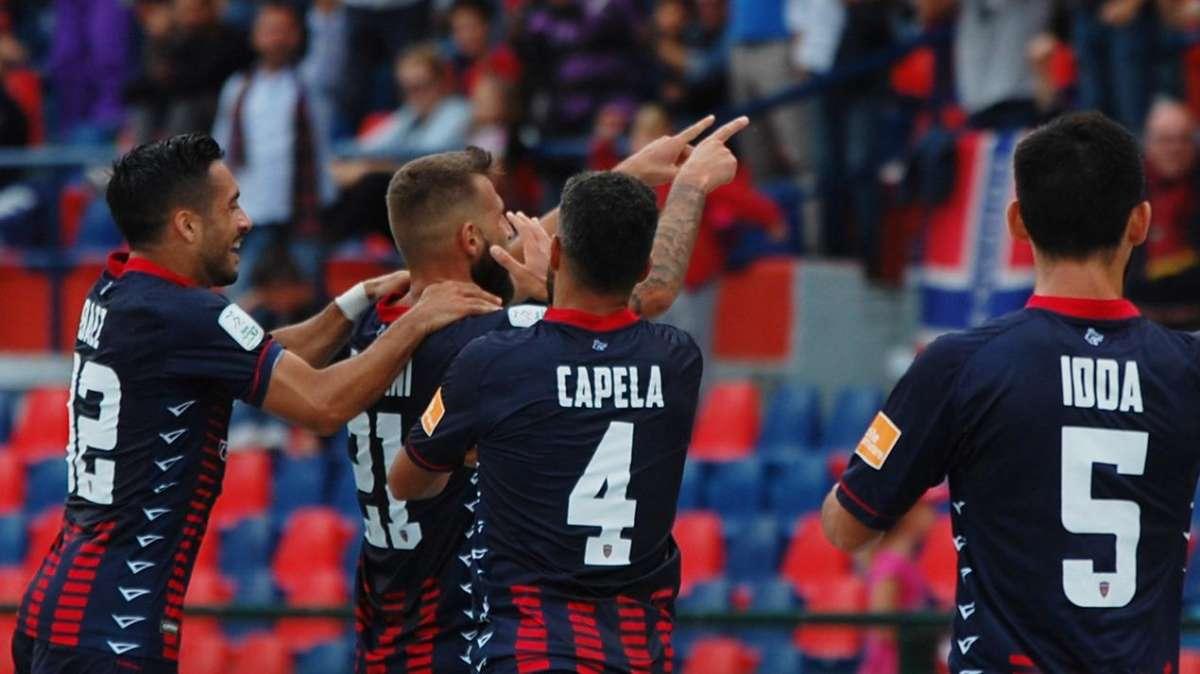 Cosenza, focus on: a Palermo in cerca di punti salvezza