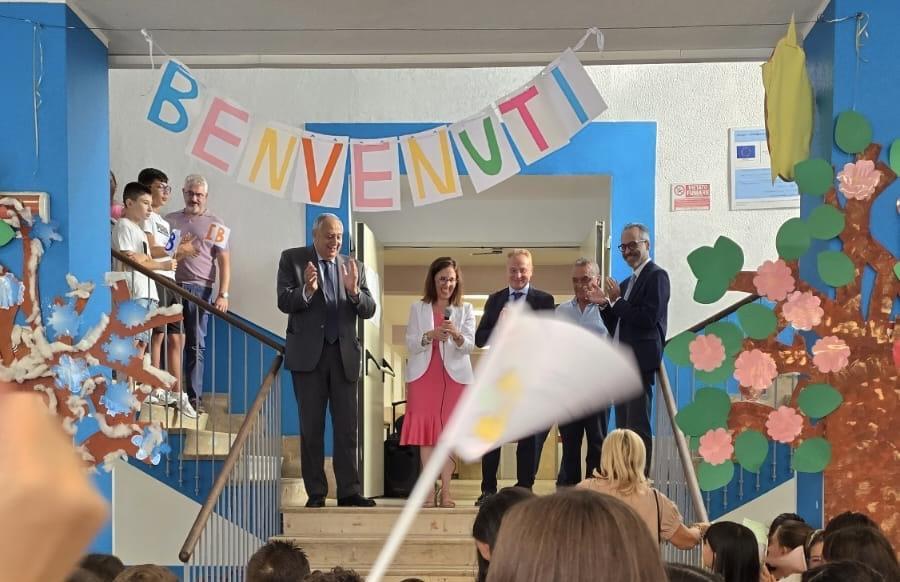Palermo, apertura anno scolastico. Dichiarazione sindaco Lagalla