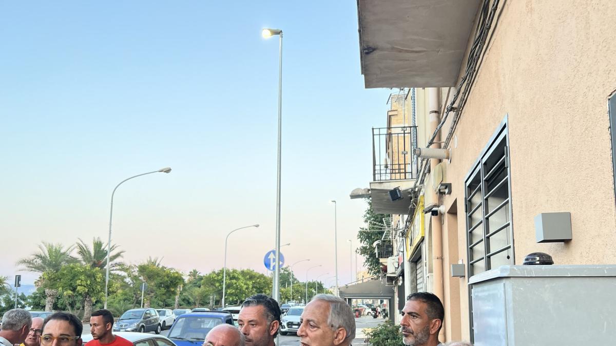 Palermo, Costa Sud: acceso il nuovo impianto di illuminazione pubblica in via Messina Marine