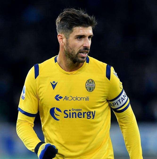 UFFICIALE: Hellas Verona, Veloso ha rinnovato fino al 30 giugno 2021
