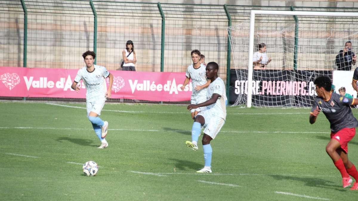 Palermo, Gomes: "Che bella serata. con l’aiuto di tutti entrare dalla panchina non è un problema."