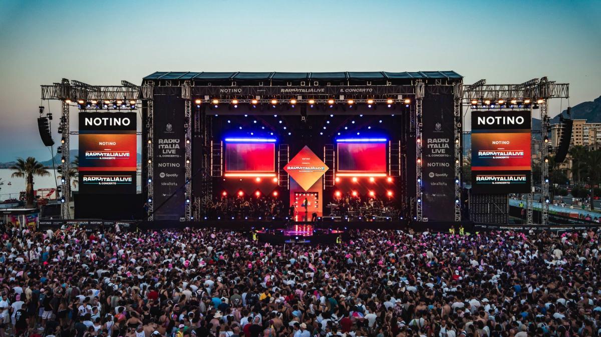 Radio Italia Live, infiamma il Foro Italico: 47 mila spettatori per una notte di grande musica a Palermo