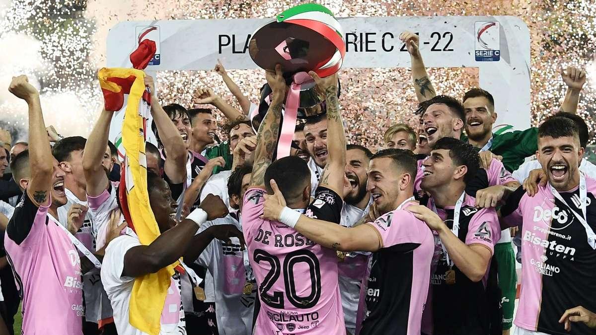 Palermo, Dall'Oglio vicino all'Avellino