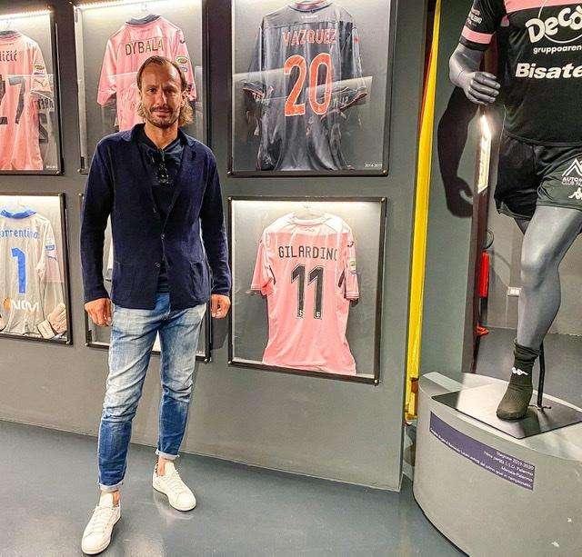 FOTO: Palermo, Gilardino in visita al Museo del “Renzo Barbera”