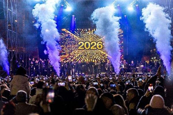 Palermo, Capodanno in piazza Politeama: messaggio del sindaco