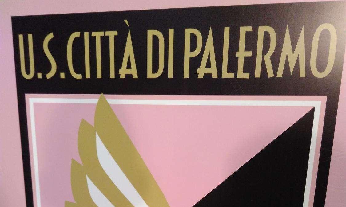 Palermo, logo e denominazione US CITTÀ DI PALERMO altri simboli indelebili della storia rosanero: cosa farà la società quando ci sarà l'asta?