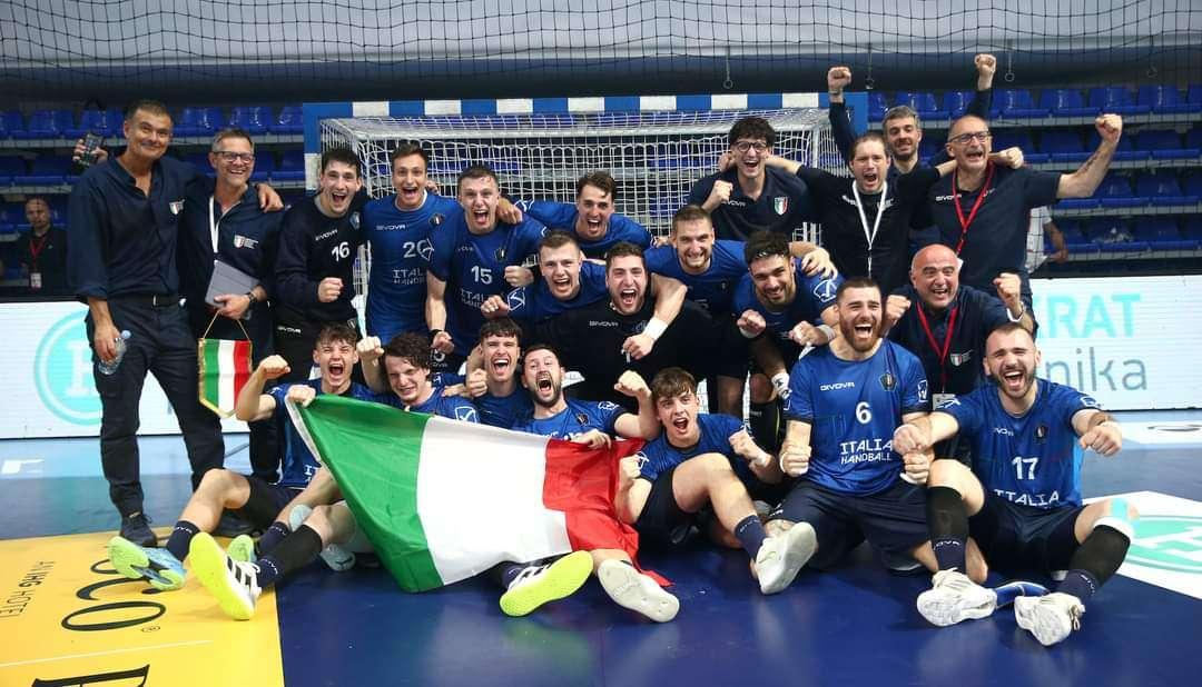 Extra Calcio: Pallamano, l'Italia dopo 27 anni si è squalificata ai mondiali