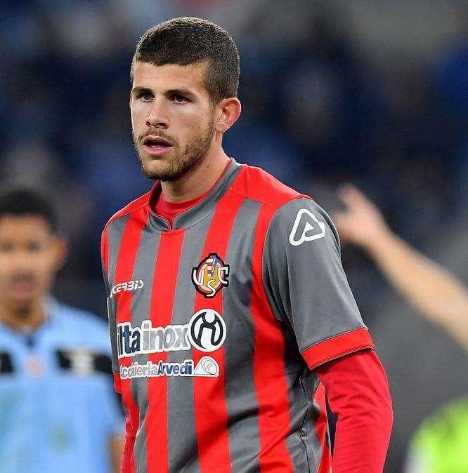 Ultimo treno per la Cremonese, l’ex Valzania titolare