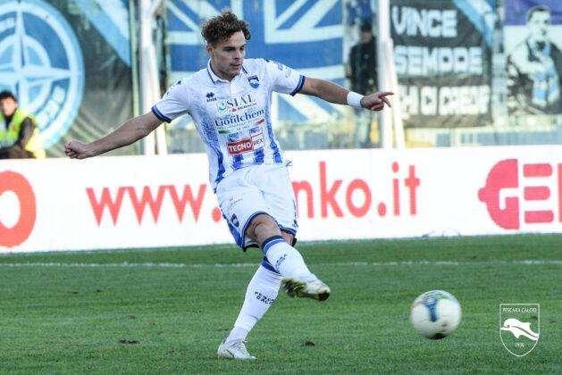 Pescara, Vergani è nell'occhio del ciclone